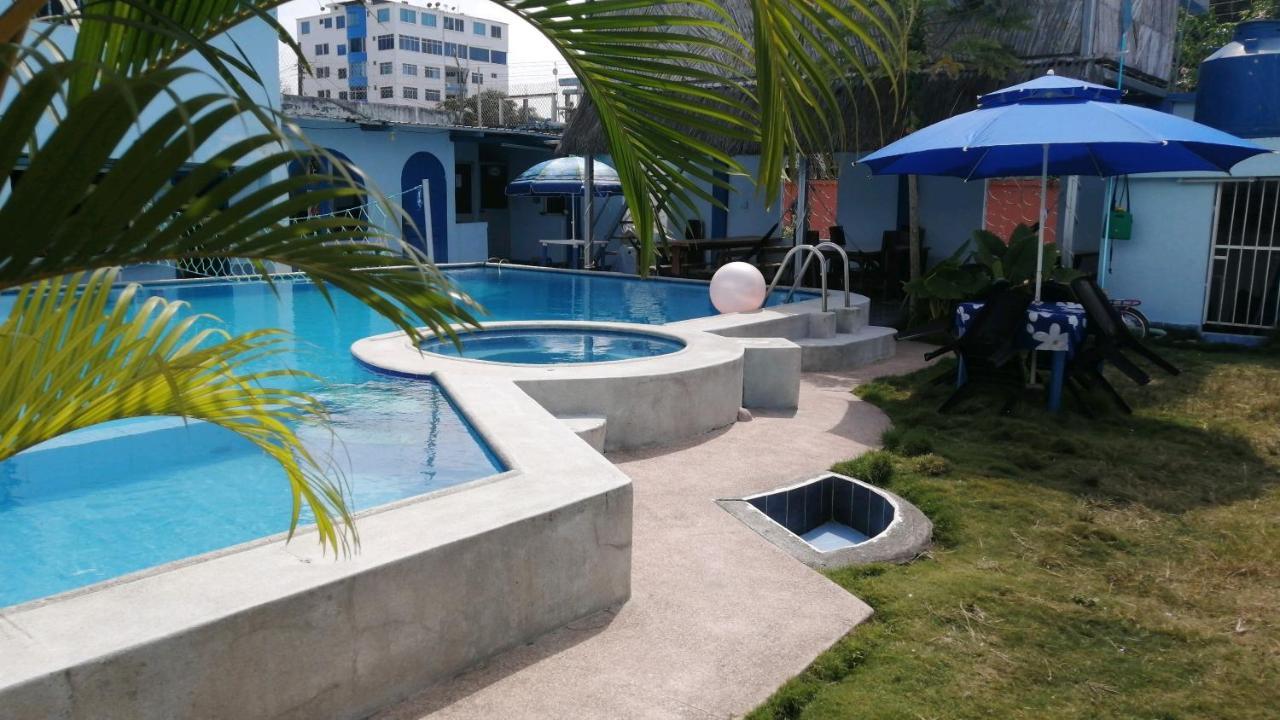 Hostal Aruba Atacames Buitenkant foto