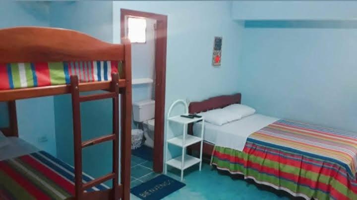 Hostal Aruba Atacames Buitenkant foto