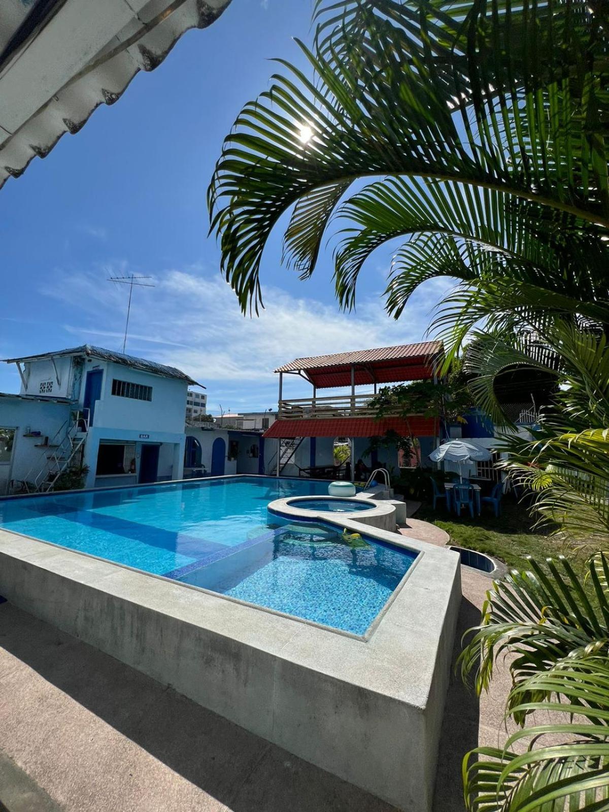 Hostal Aruba Atacames Buitenkant foto