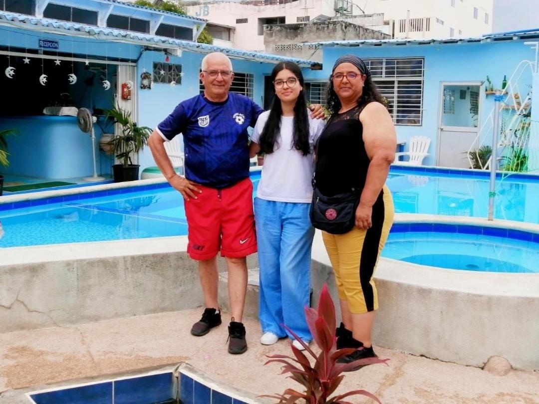 Hostal Aruba Atacames Buitenkant foto