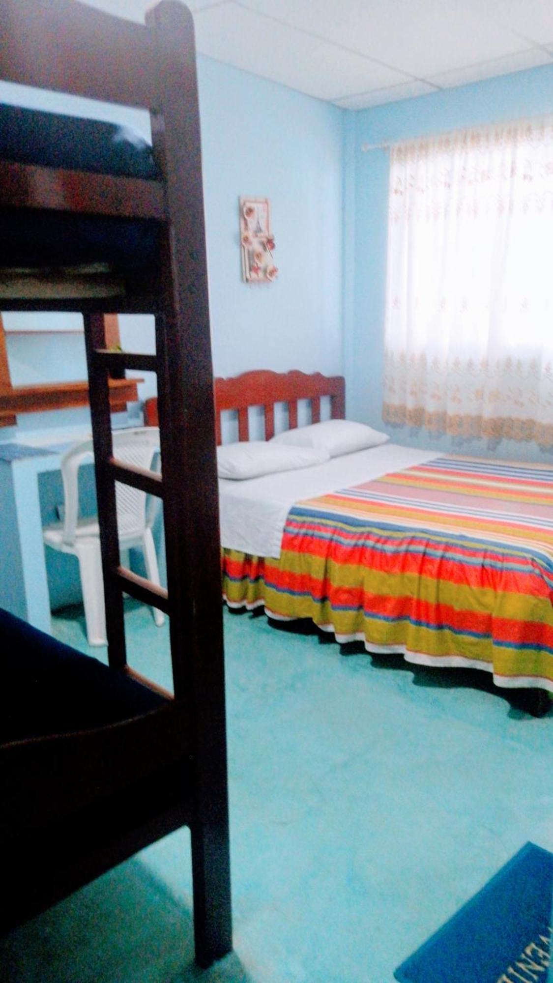Hostal Aruba Atacames Kamer foto