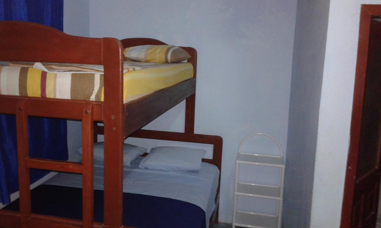 Hostal Aruba Atacames Buitenkant foto